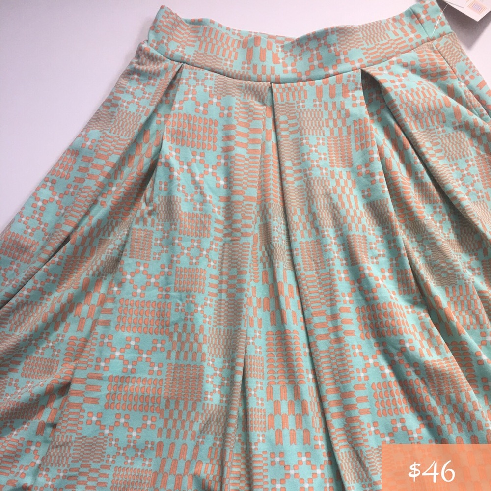 NWT LuLaRoe Madison Xs